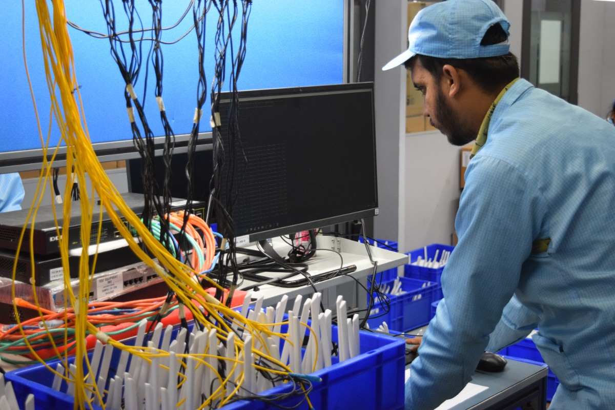 Optilink facility